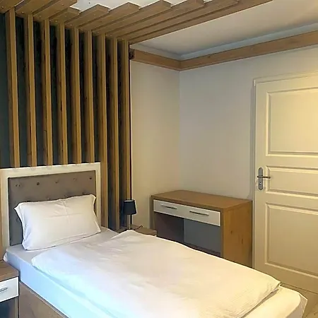 Spreehotel *